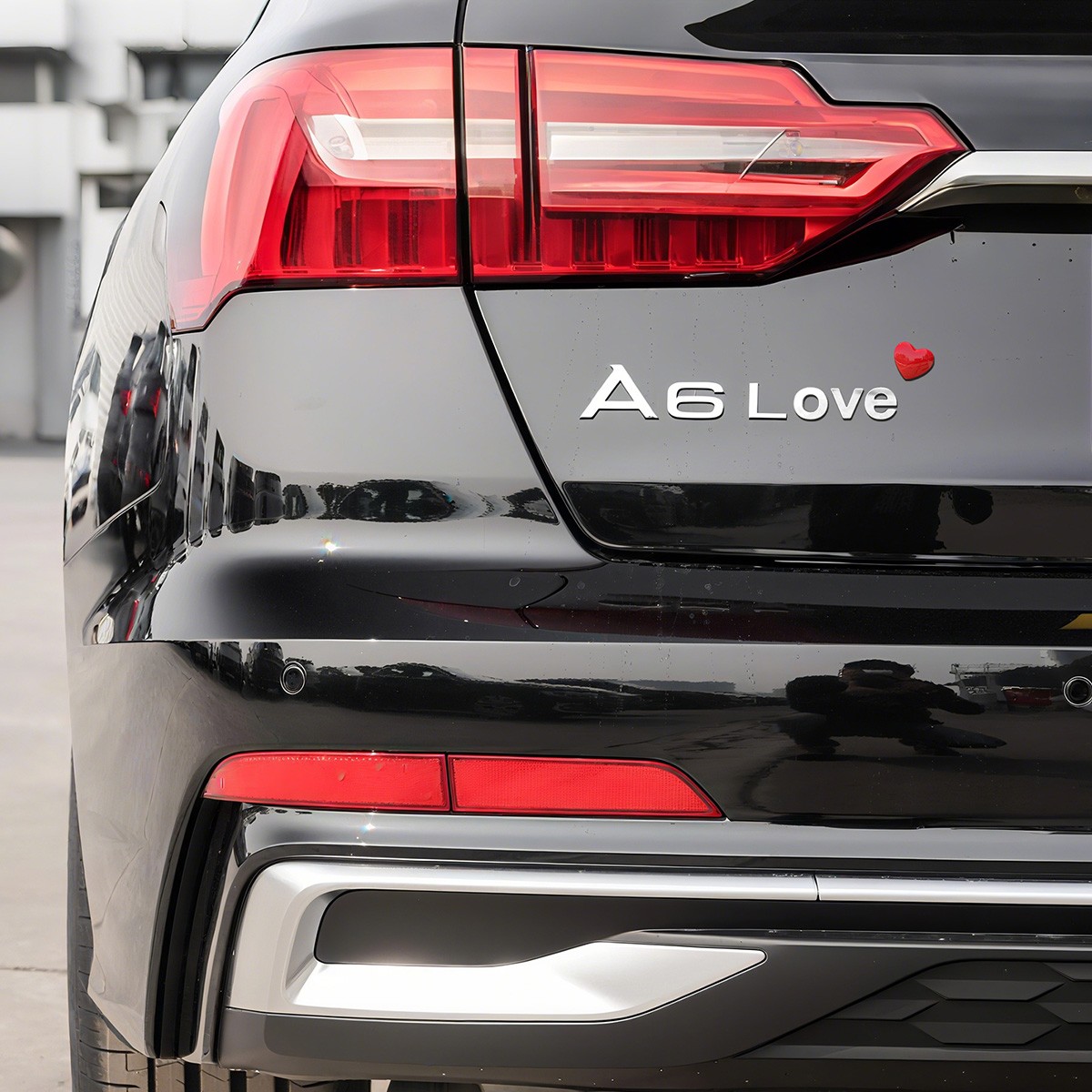 奥迪A6L OVE爱心创意A4LQ5L英文字母装饰Q3L车尾标贴