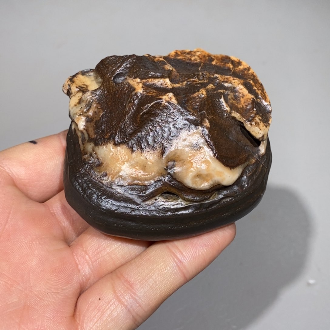 玛瑙/玉髓车挂合金