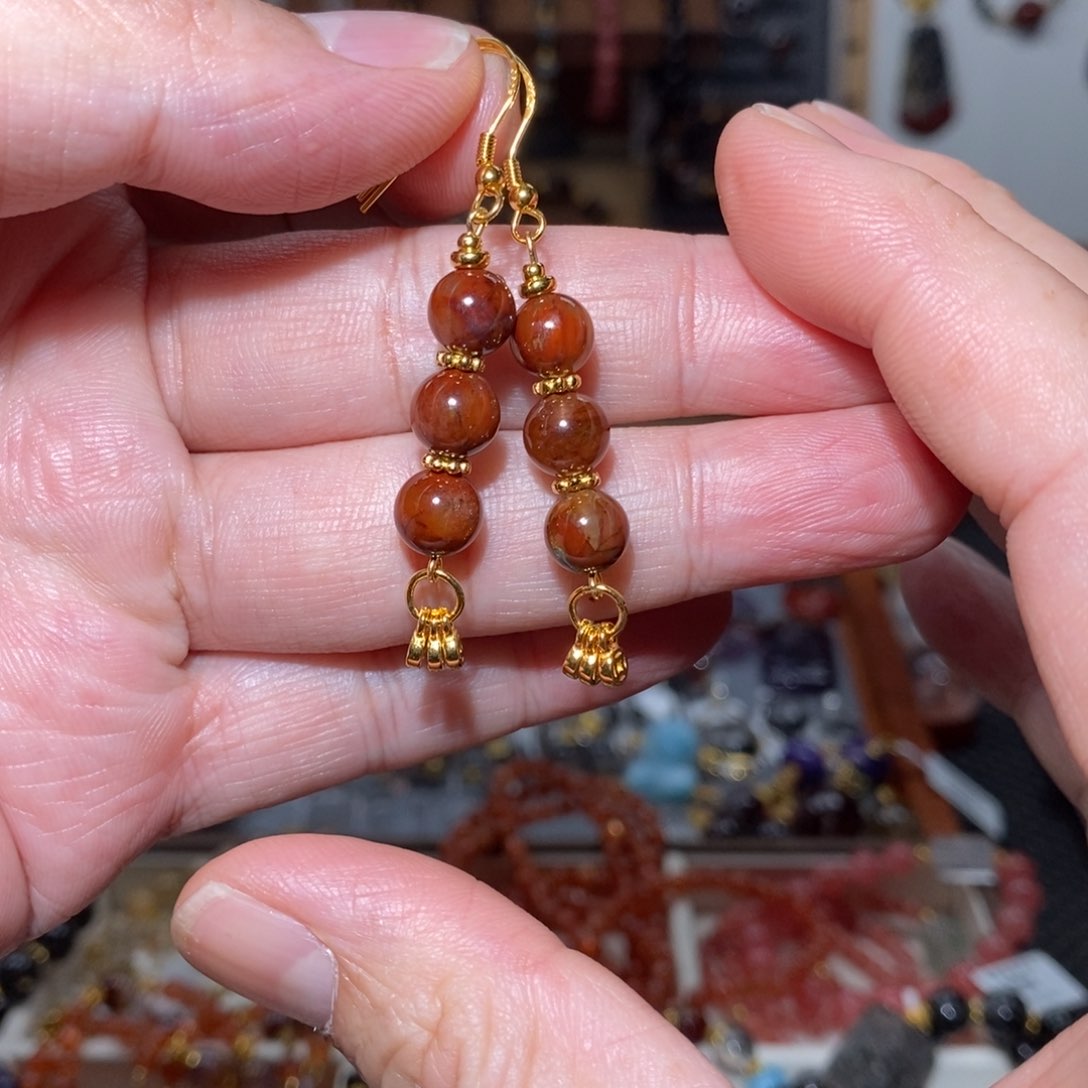 水晶耳饰银S925镶嵌红极光耳勾