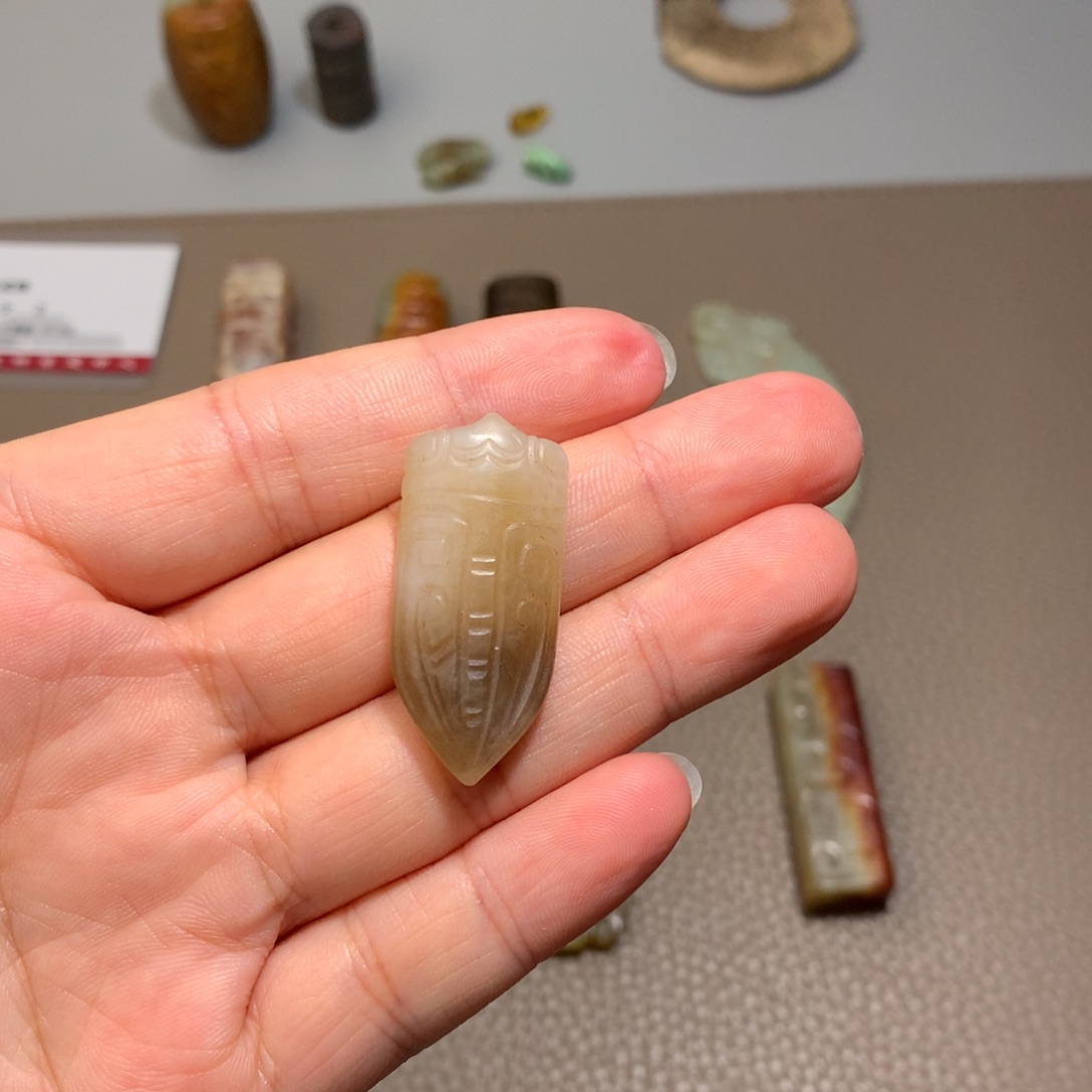 和田玉（糖玉）未镶嵌颈饰凉****ᶜ