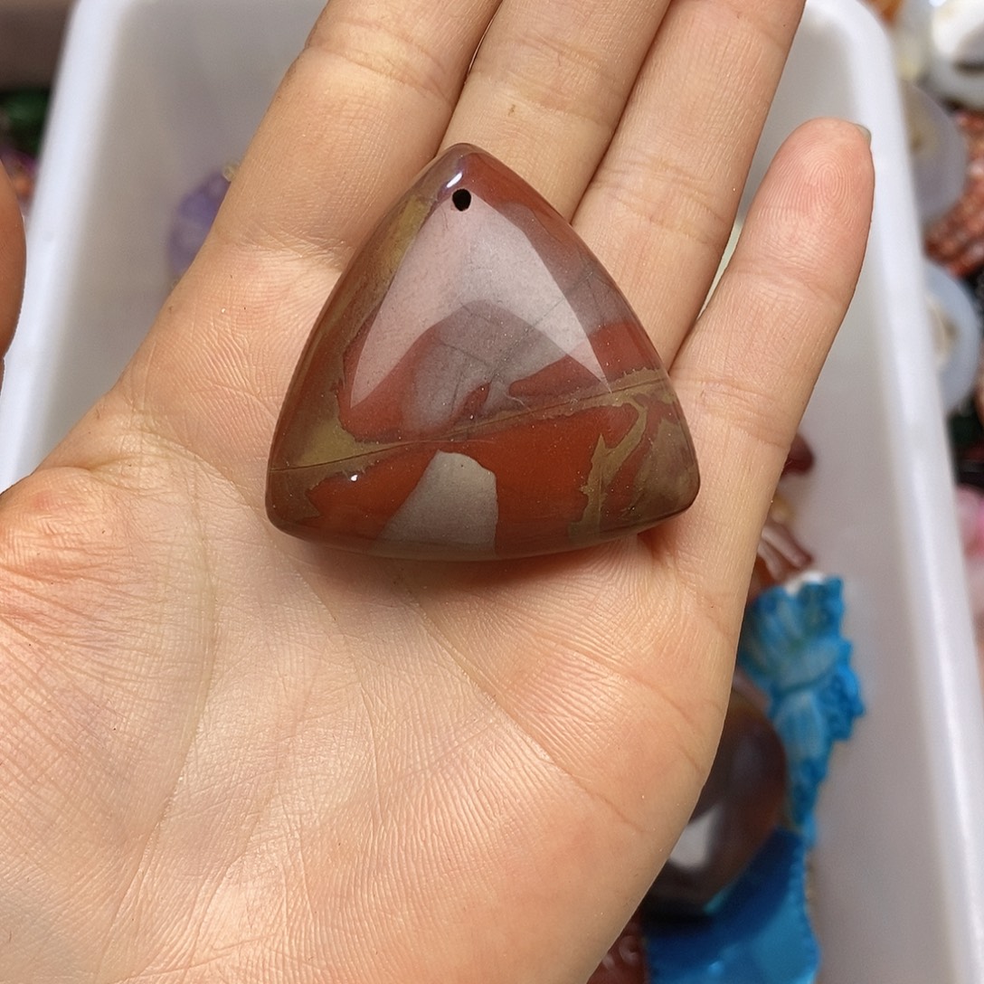 未镶嵌玛瑙/玉髓珠宝半成品玛瑙一个装