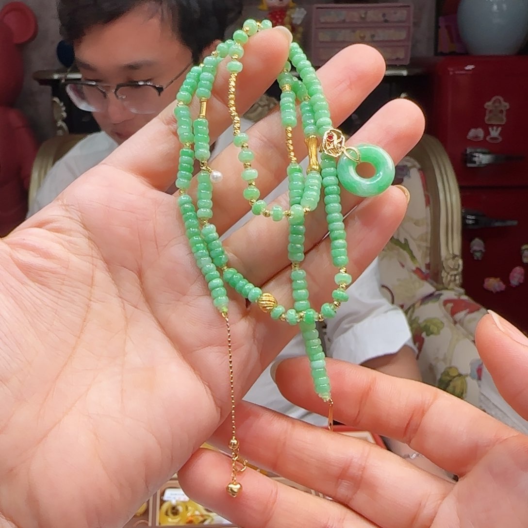 翡翠吊坠(不含链)18K金镶嵌