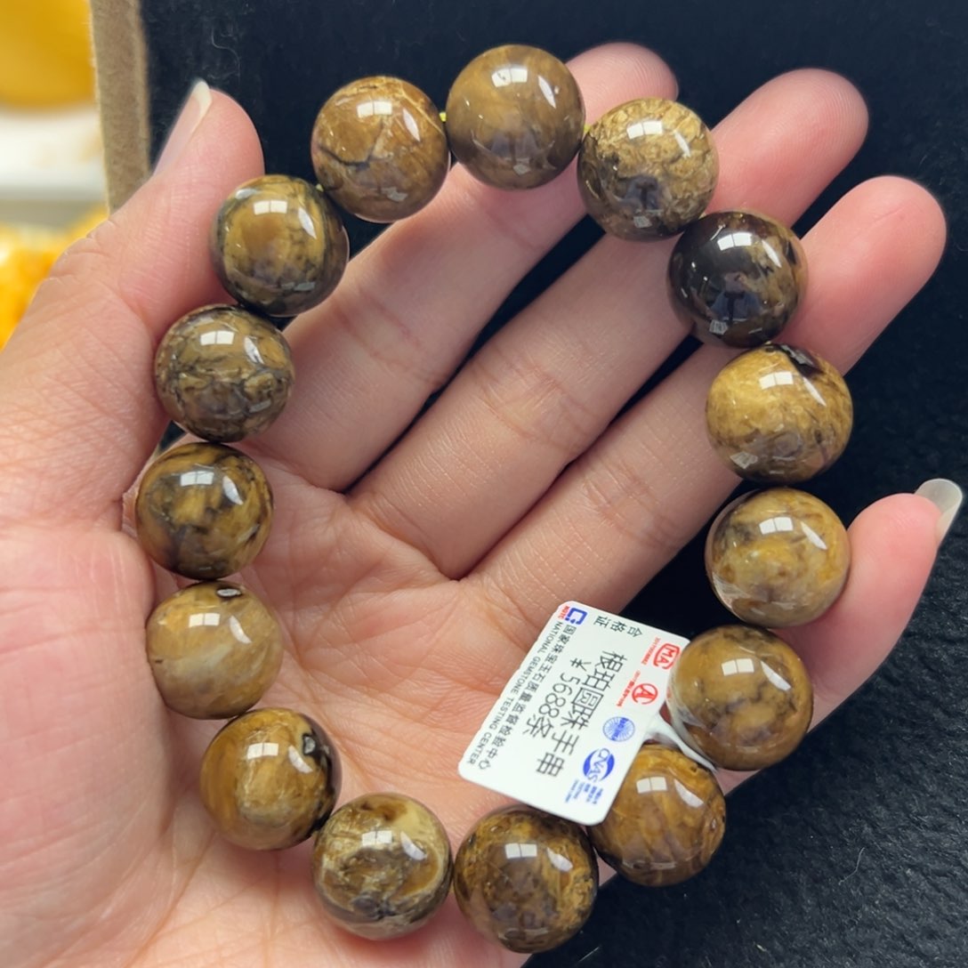 琥珀珠宝奇石未镶嵌