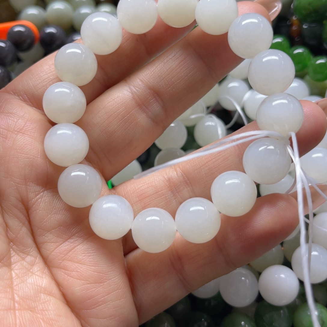 和田玉手链未镶嵌