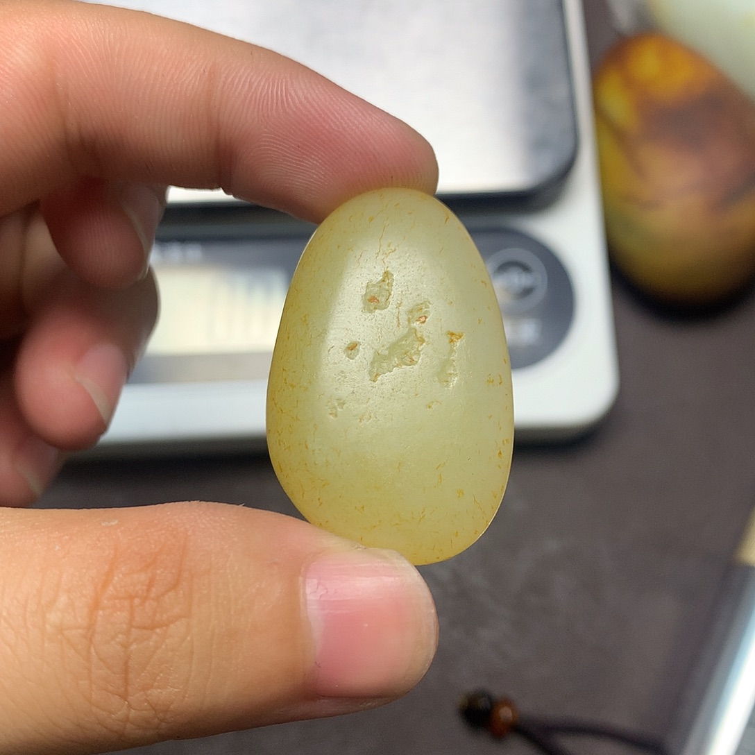 和田玉（糖玉）未镶嵌挂件