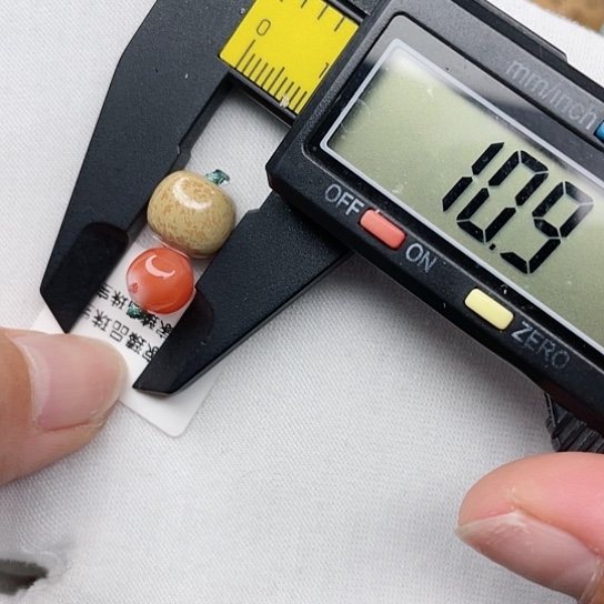 南红玛瑙珠宝奇石未镶嵌