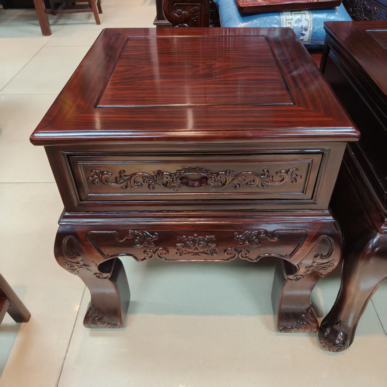 酸枝木 角几尺寸：长58宽54高59