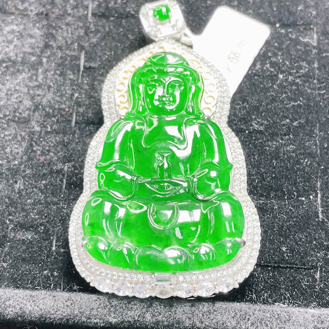 翡翠未镶嵌颈饰12