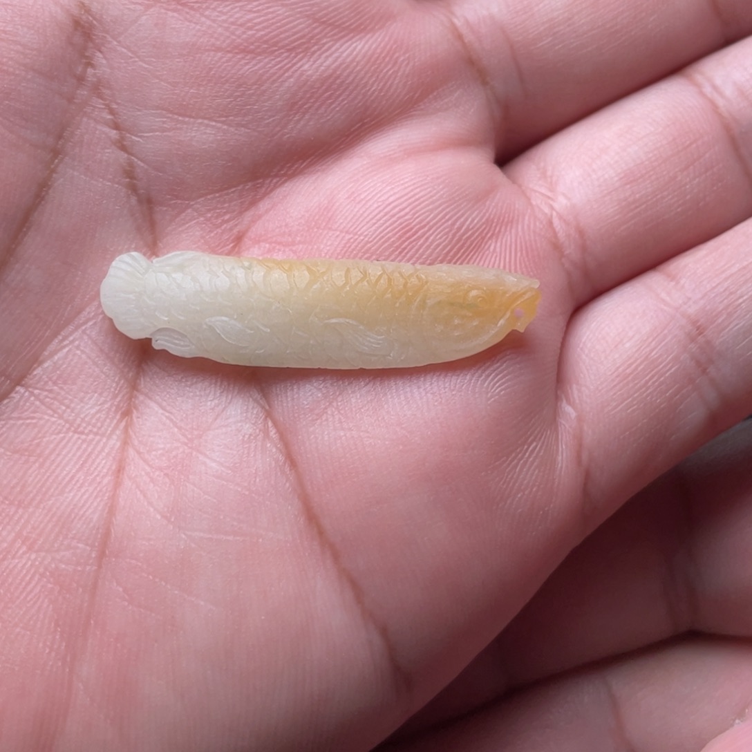 未镶嵌定制翡翠金龙鱼