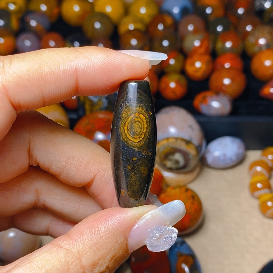 未镶嵌颈饰玛瑙/玉髓