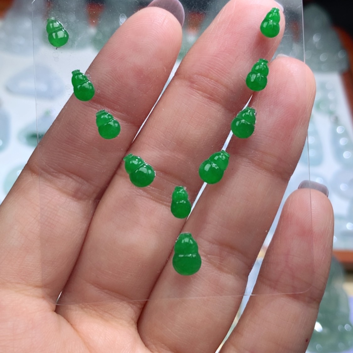 【闪购商品】翡翠颈饰未镶嵌葫芦