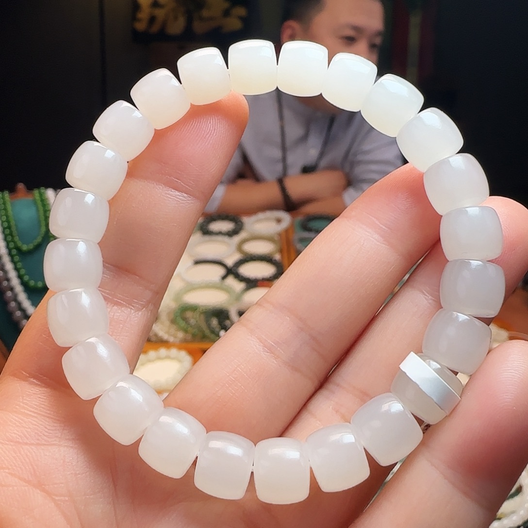 和田玉未镶嵌手链