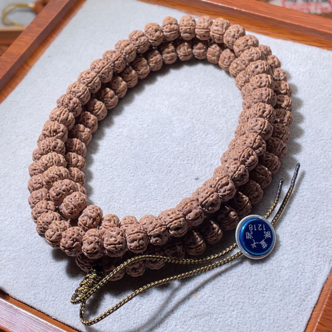 金刚菩提吊坠十****二十品老树王飞碟10+