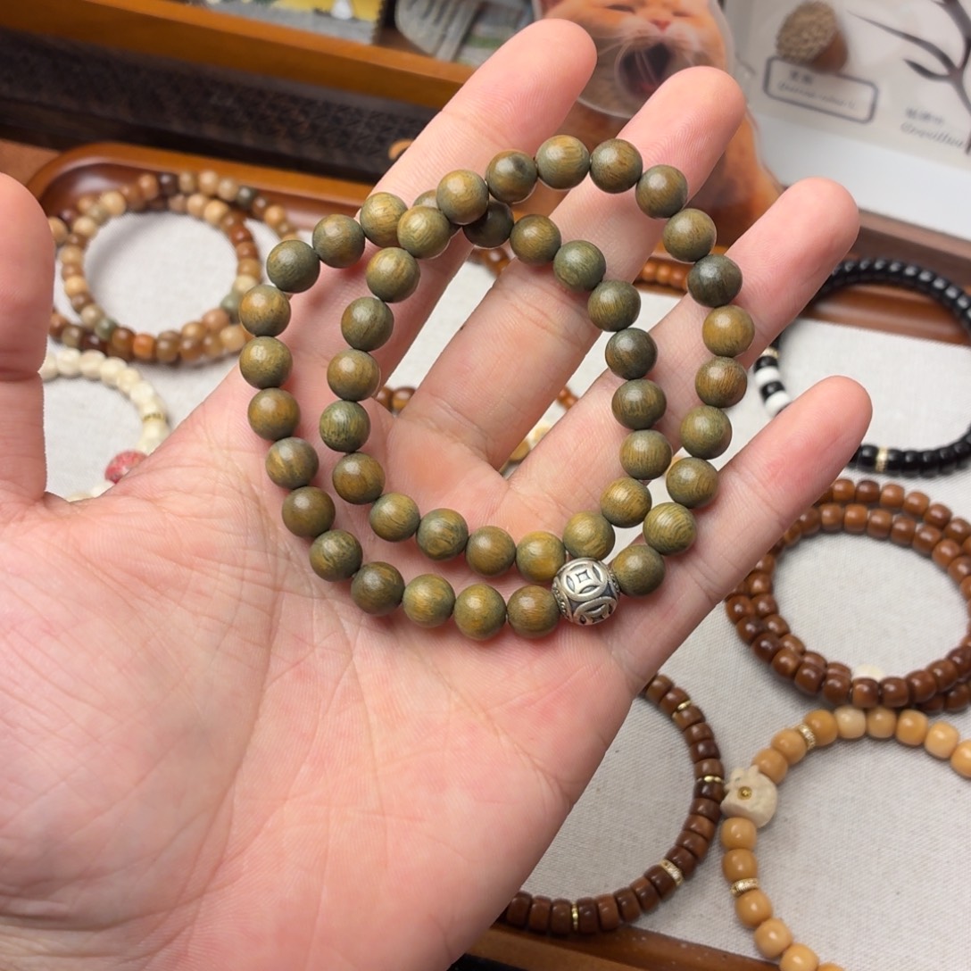 手串/手链维腊木（绿檀）