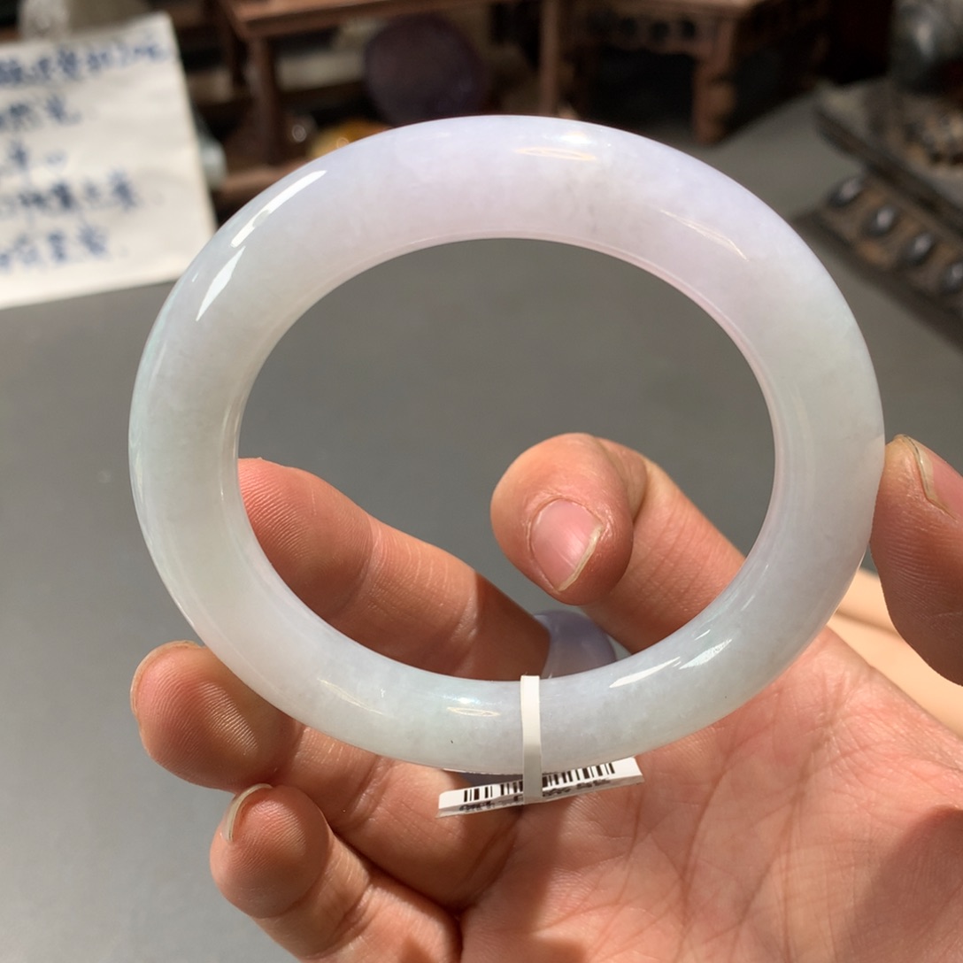 翡翠手镯未镶嵌55.6圆条