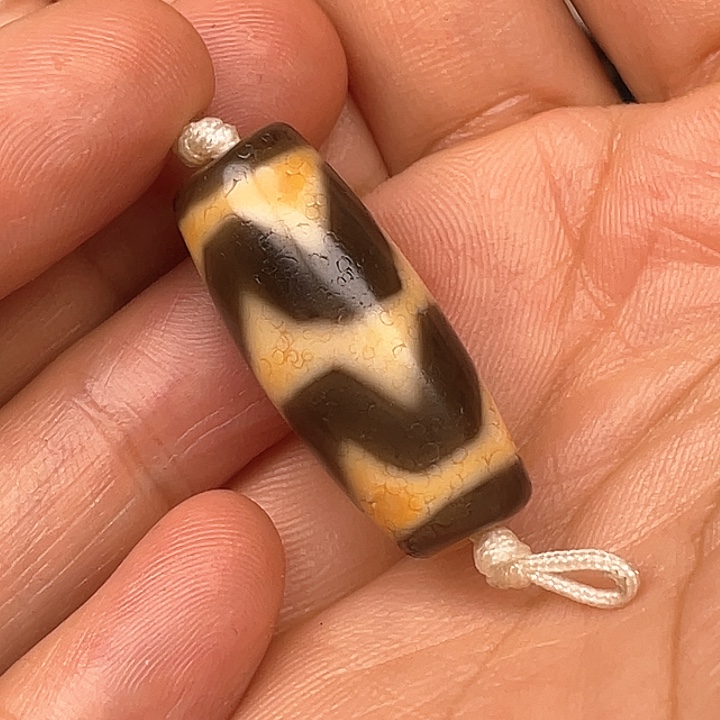 邢***圣玛瑙/玉髓未镶嵌颈饰