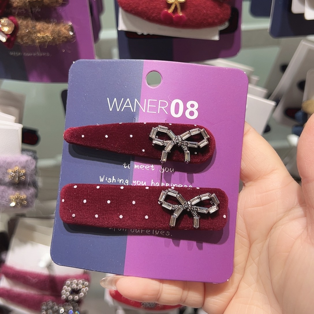 非金属红色波点蝴蝶结掰掰