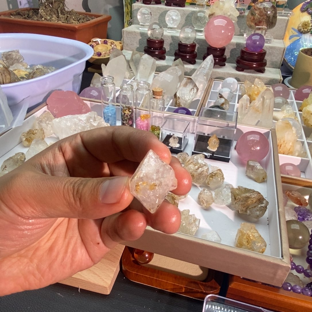 未镶嵌珠宝半成品水晶水晶骸骨