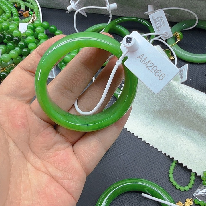 和田玉（碧玉）手镯未镶嵌53