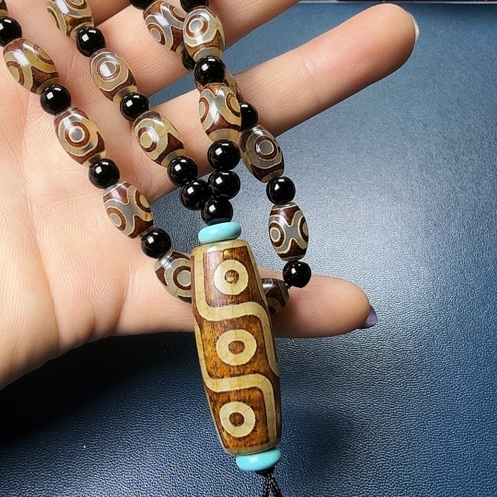 玛瑙/玉髓未镶嵌吊坠(赠链)