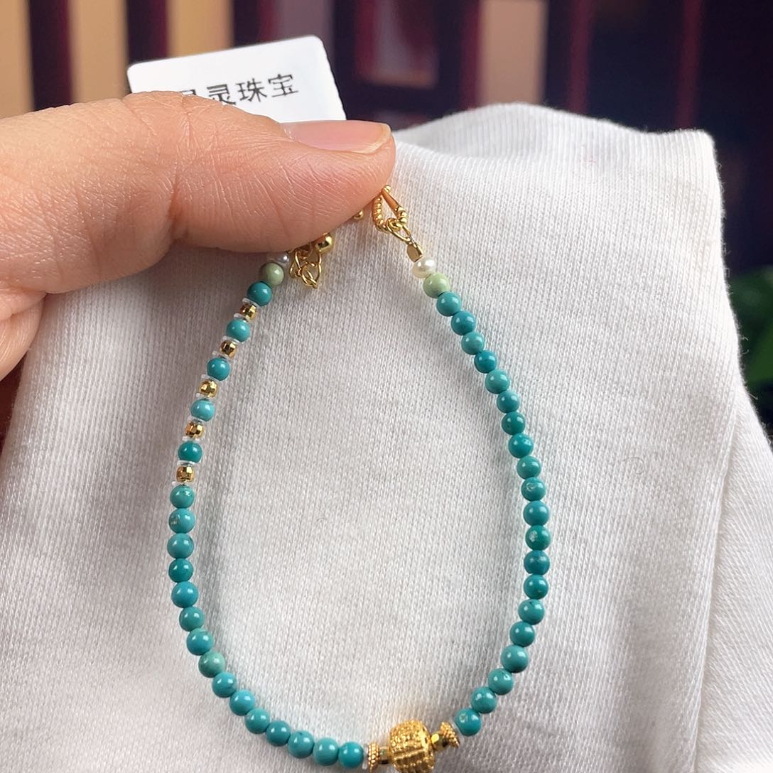 绿松石配饰未镶嵌