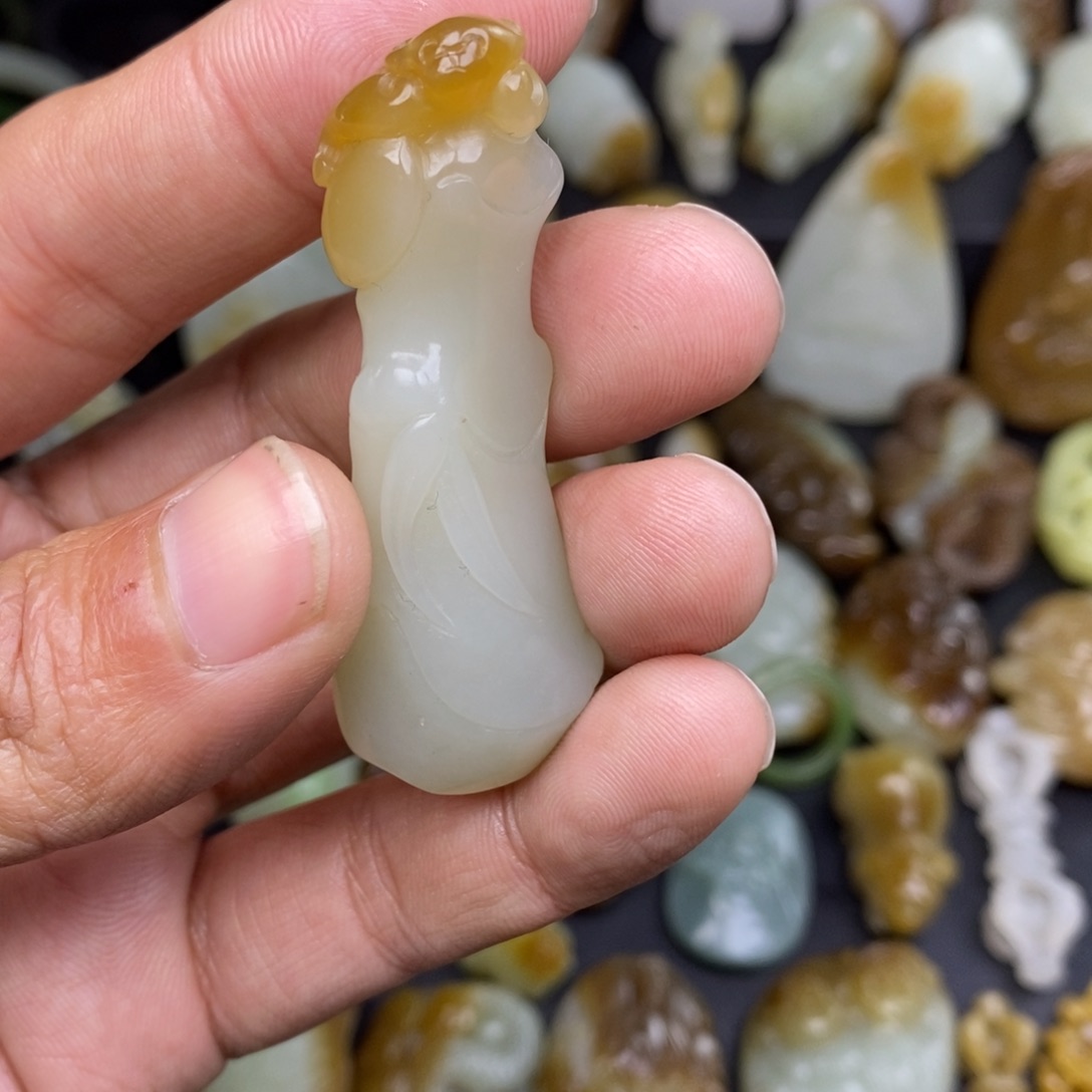 和田玉东西未镶嵌执*