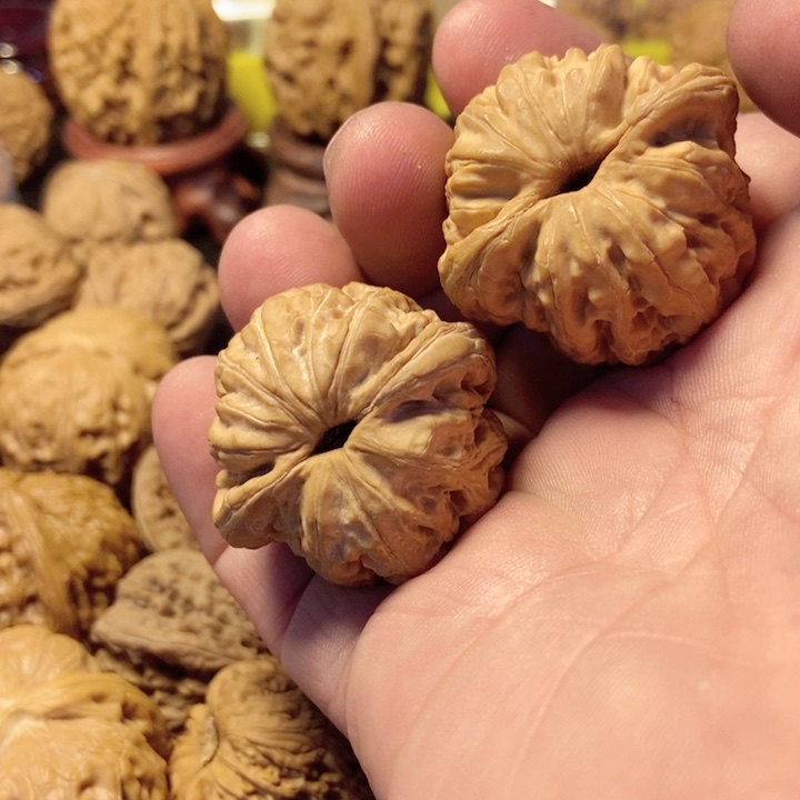 文玩核桃吊坠刚*元宝