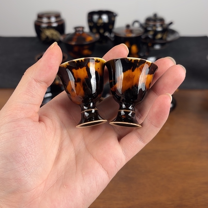 瓷玳瑁釉茅台小酒杯