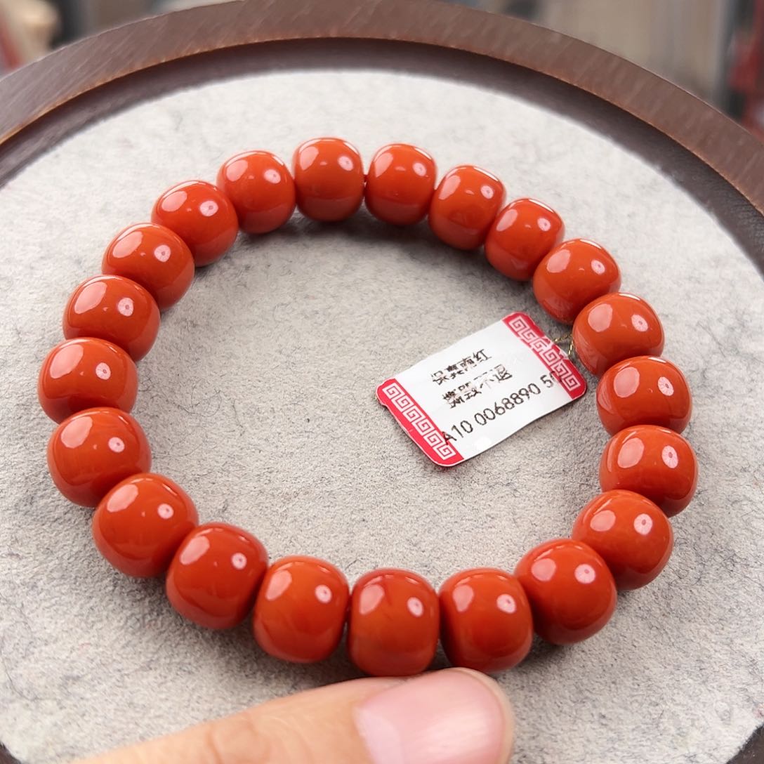 南红玛瑙手串未镶嵌