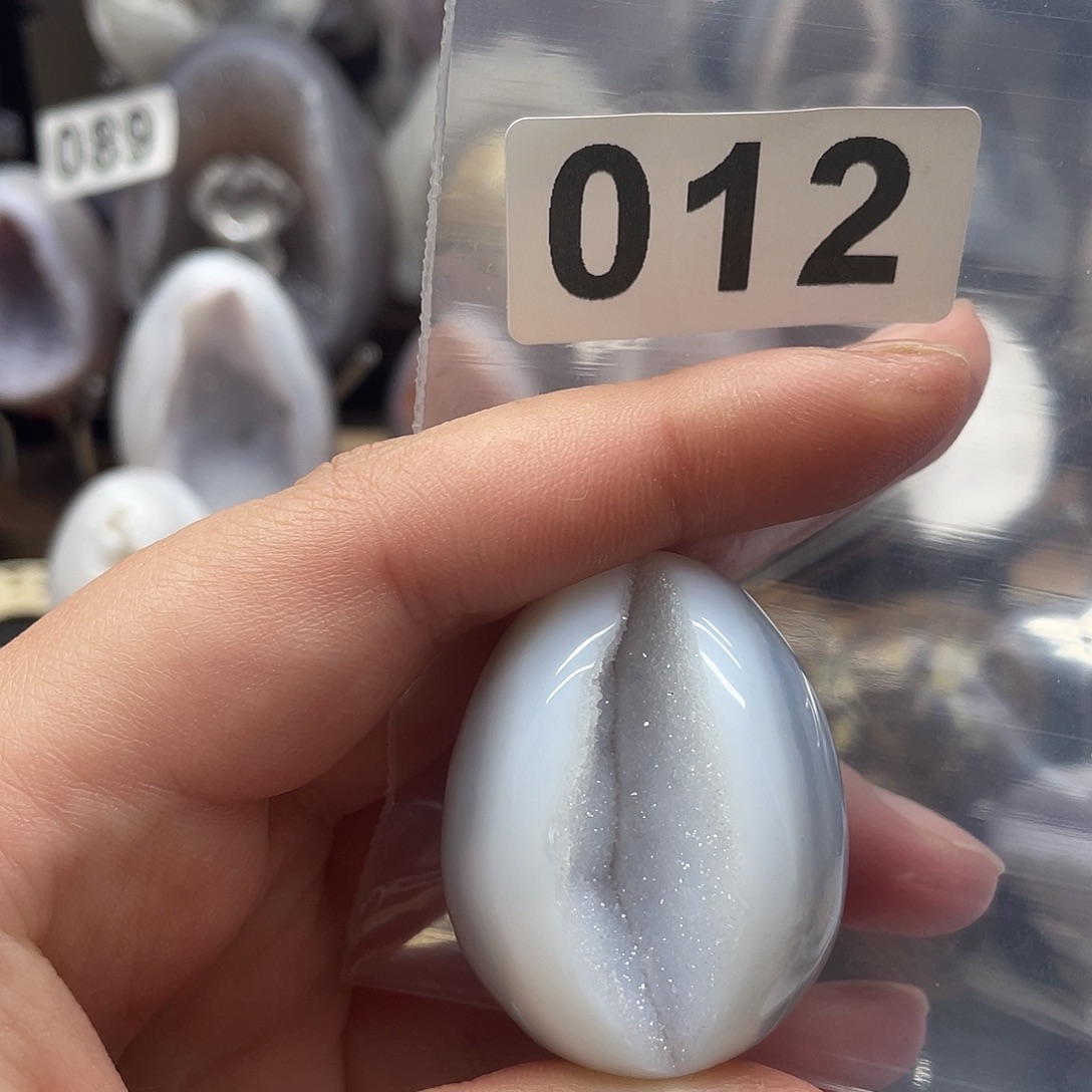 用***3大型摆件（非配饰）未镶嵌水晶