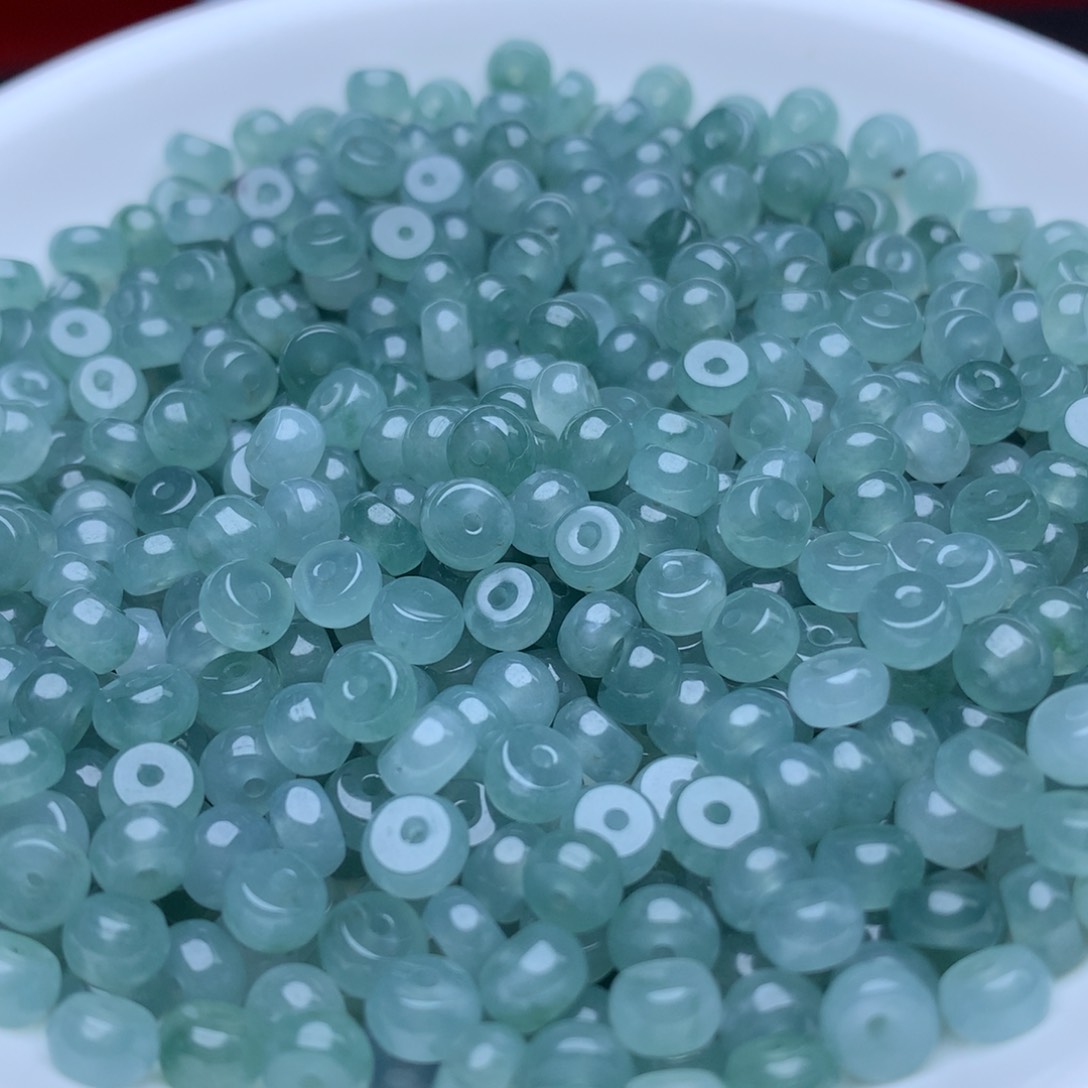 【闪购商品】翡翠手链未镶嵌卡3乘6冰蓝水算盘60个