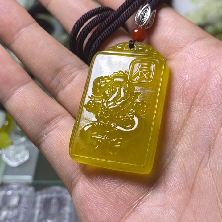 岫玉岫玉颈饰未镶嵌