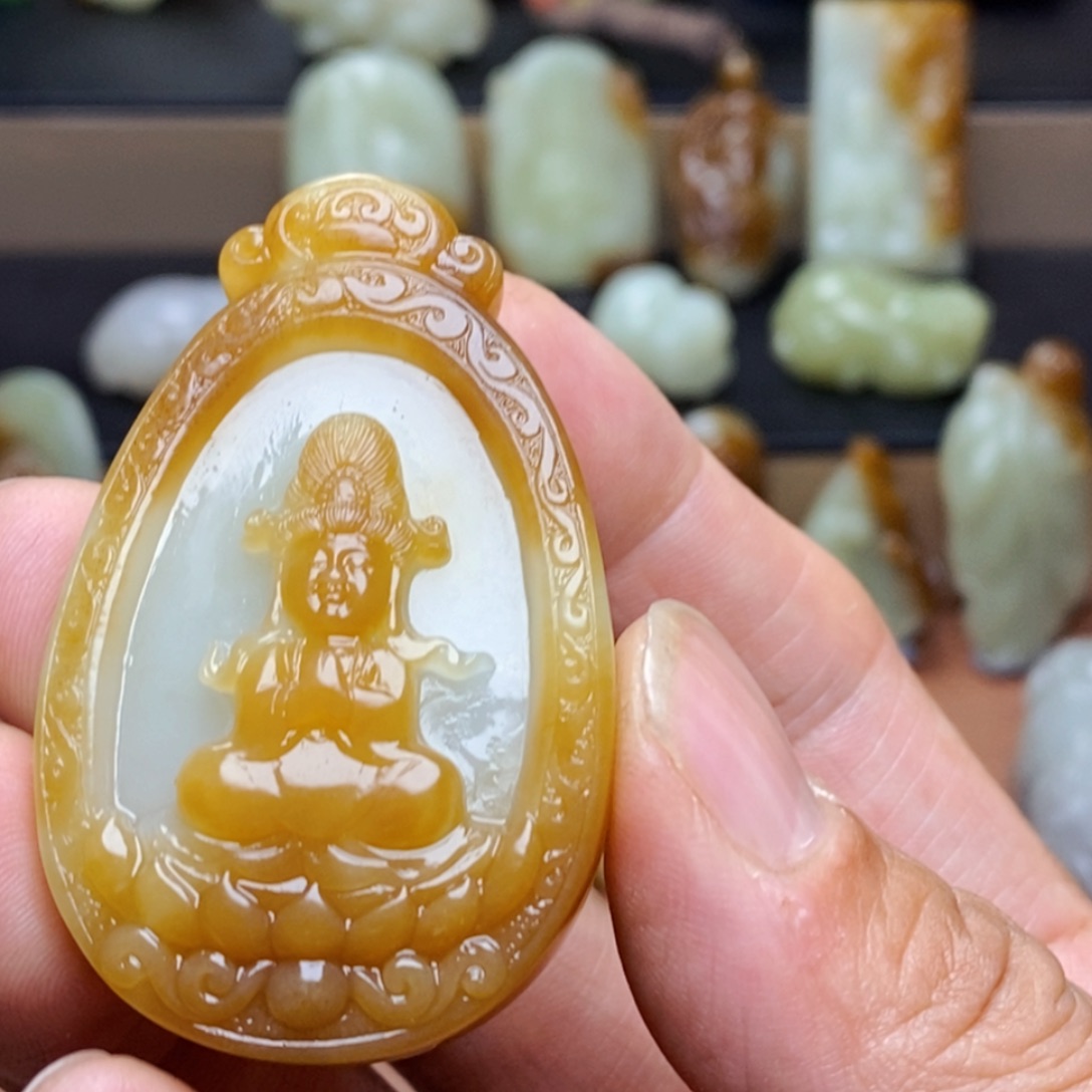 用***2和田玉未镶嵌吊坠(不含链)