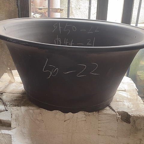 紫砂中国宜兴紫砂花盆，