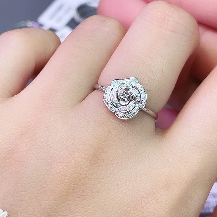 钻石戒指/指环18K金镶嵌