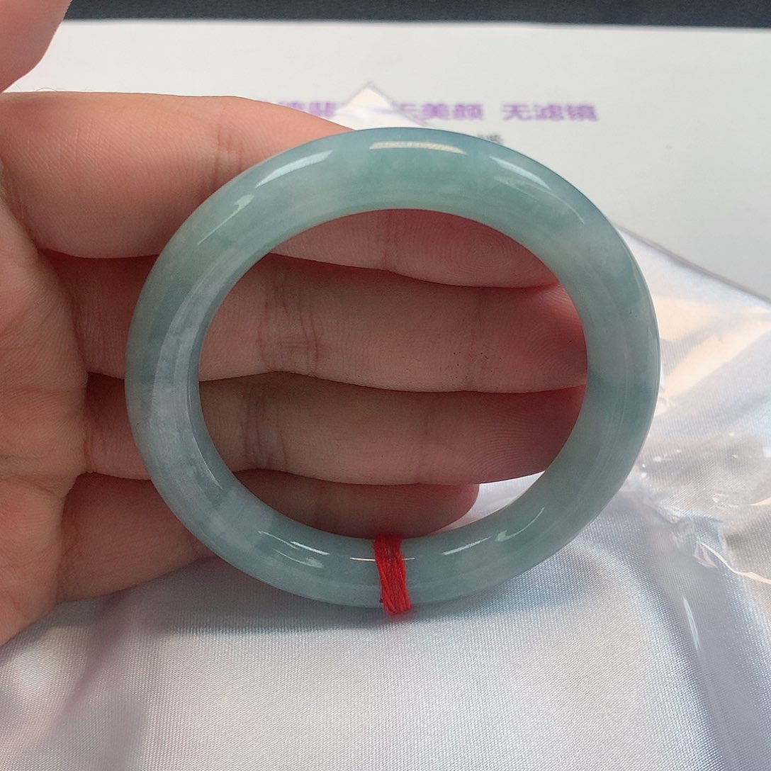 翡翠手镯（圆镯）未镶嵌329号