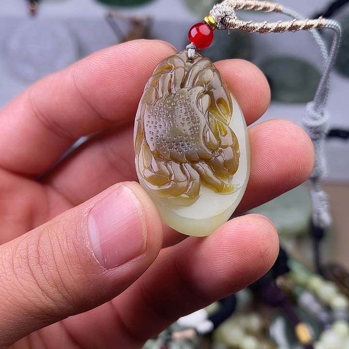 和田玉吊坠(不含链)未镶嵌