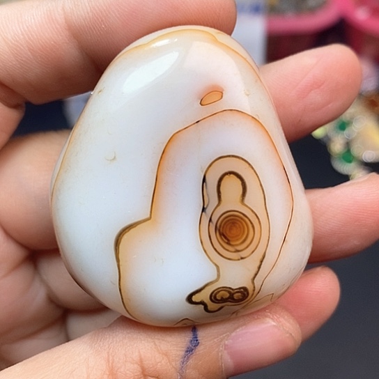 玛瑙/玉髓吊坠未镶嵌￥****猫