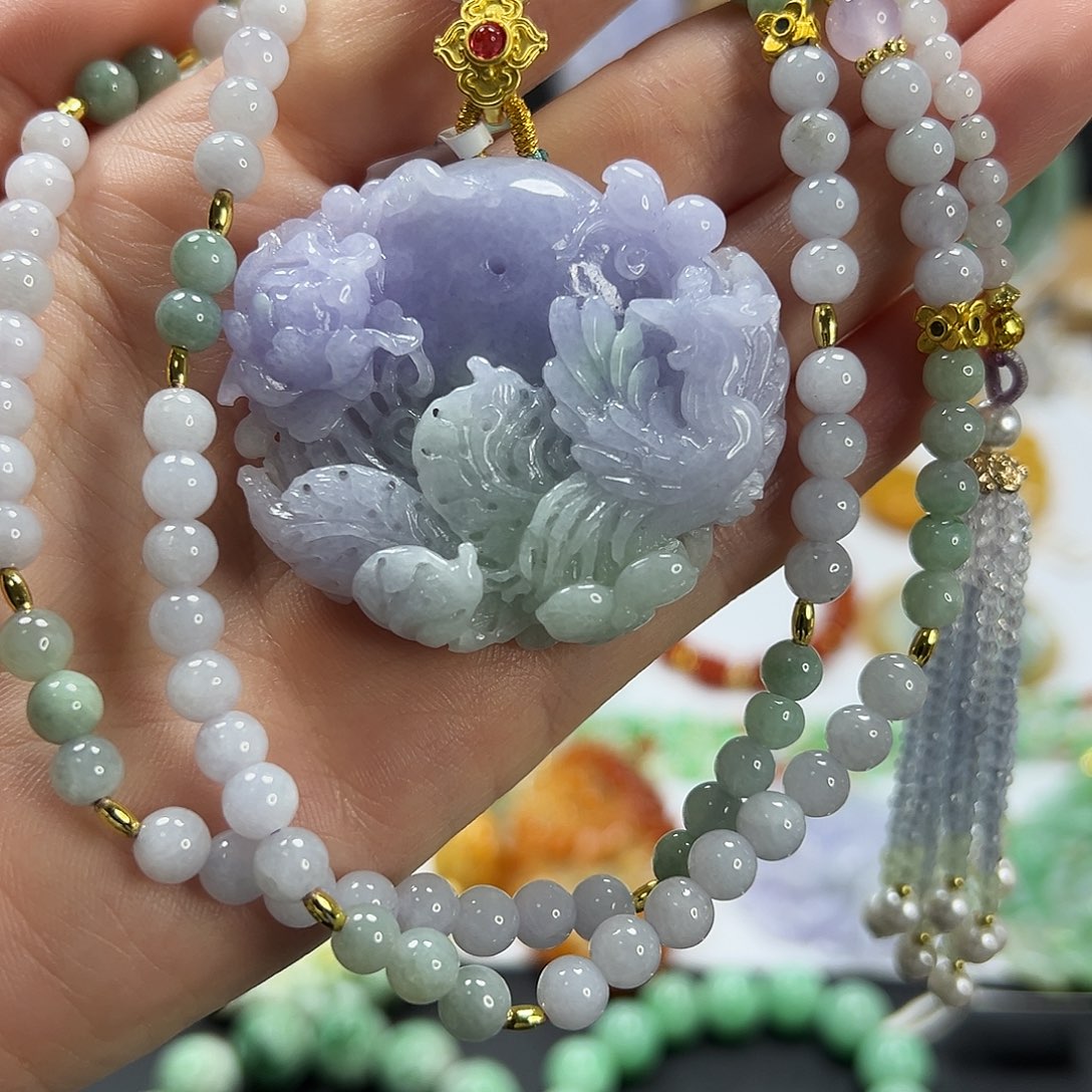 翡翠未镶嵌颈饰吊坠