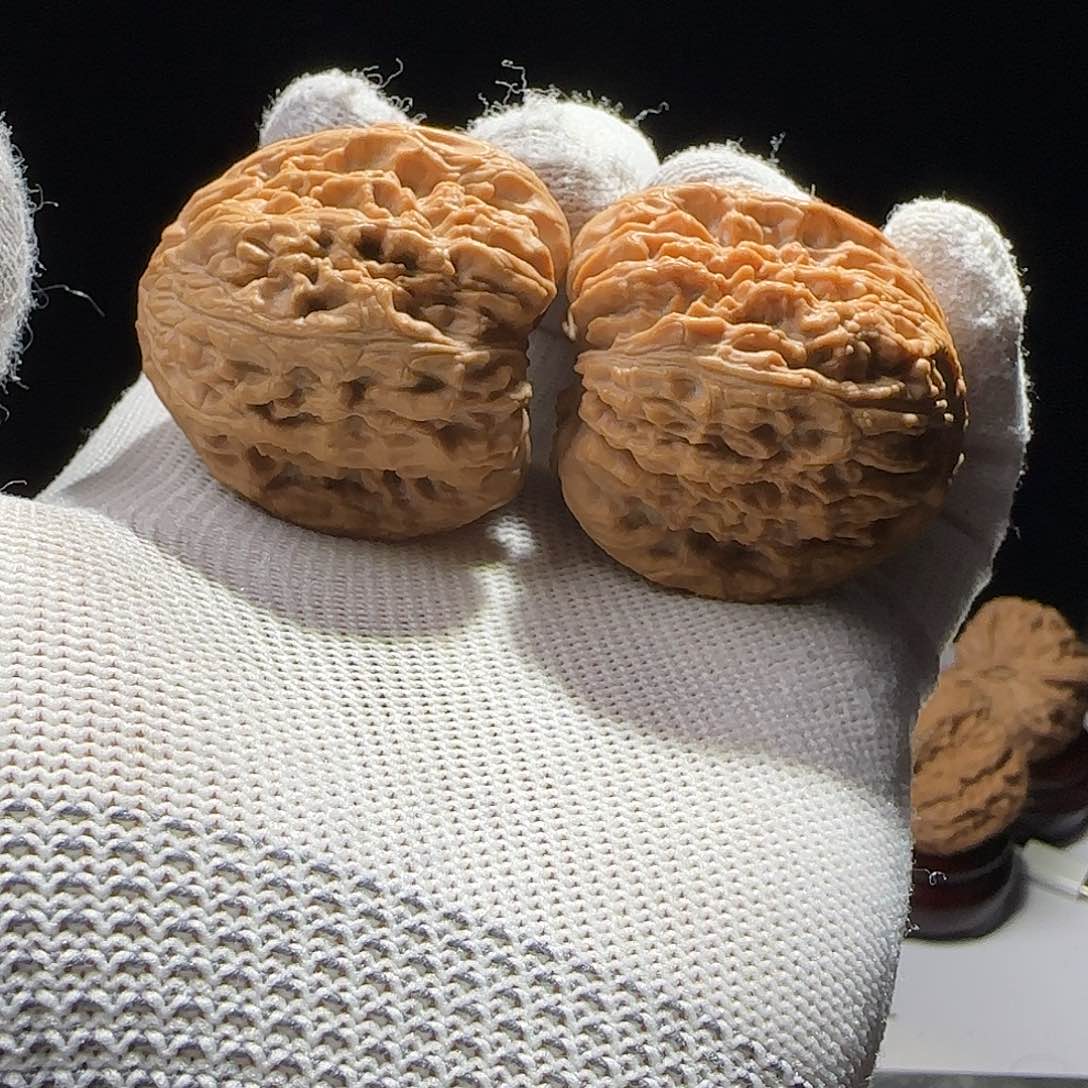 文玩核桃吊坠水***！39高炮