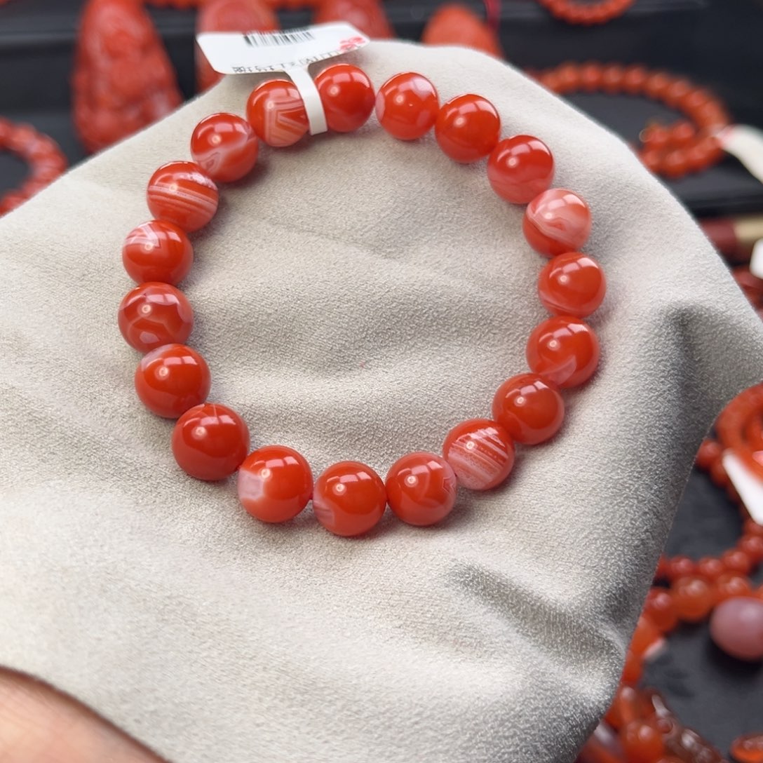 南红玛瑙未镶嵌手链