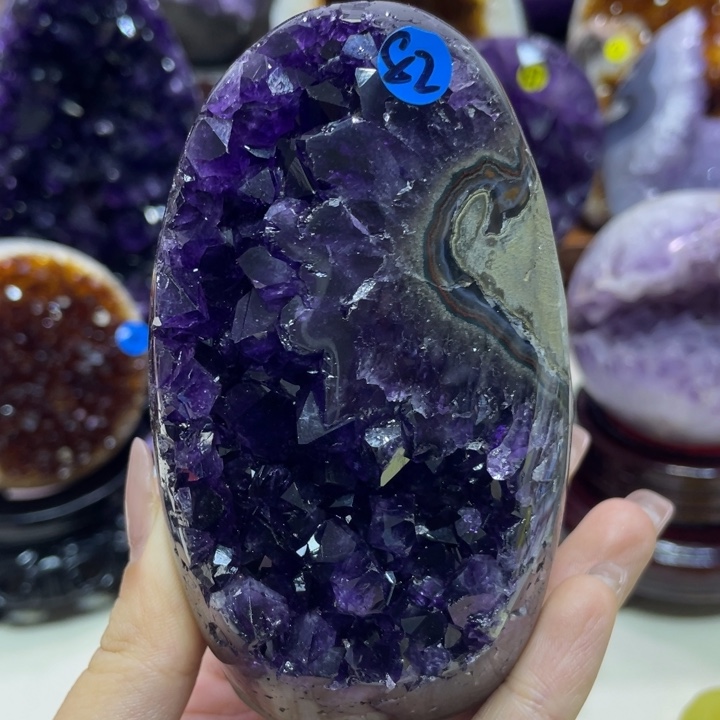 未镶嵌大型摆件（非配饰）水晶