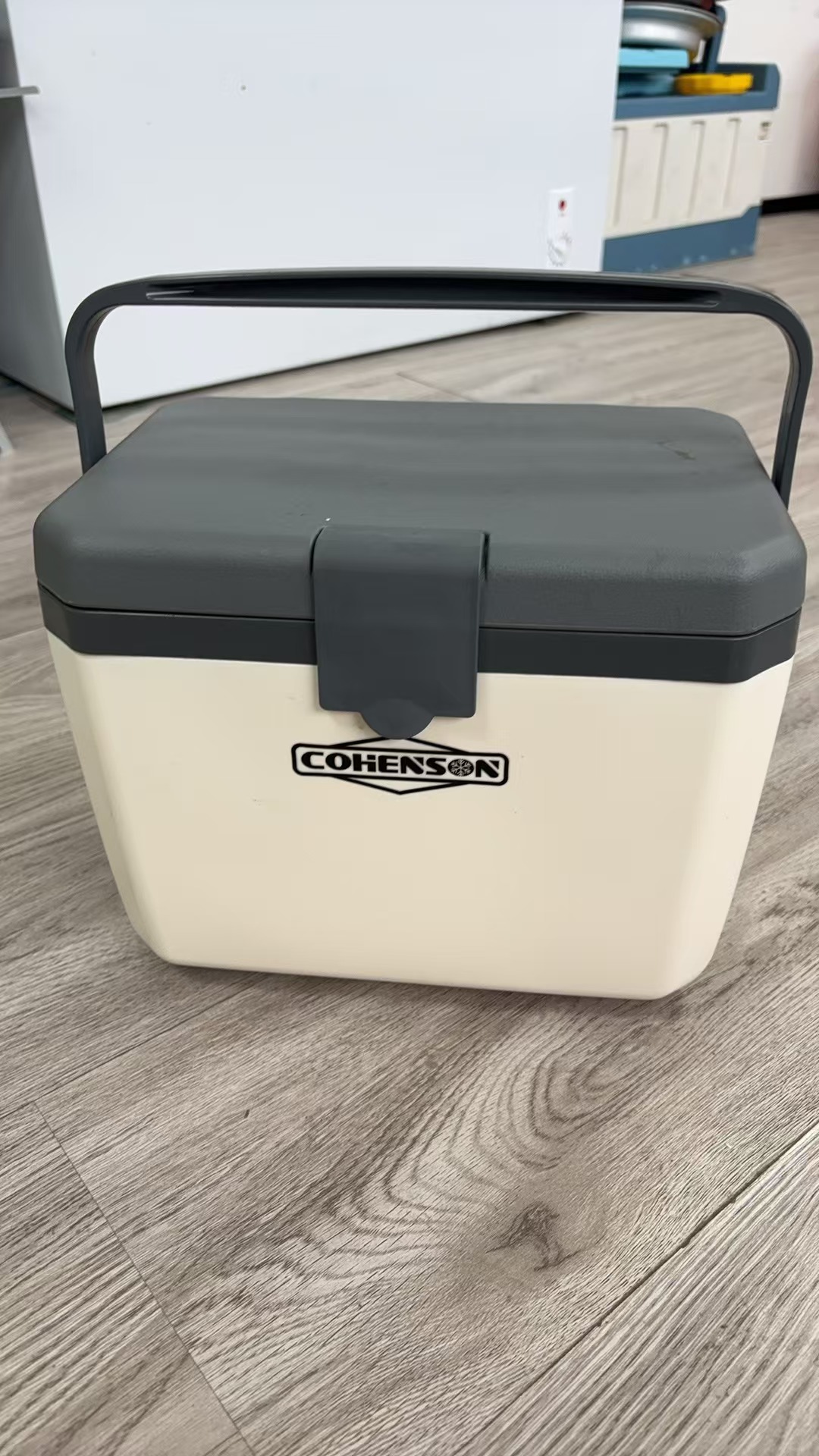 瑕疵运输磕碰保温箱户外露营便携式冰箱摆摊冰块冷藏箱加厚保冷箱