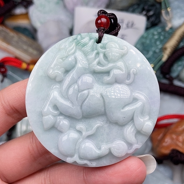 颈饰未镶嵌翡翠翡翠