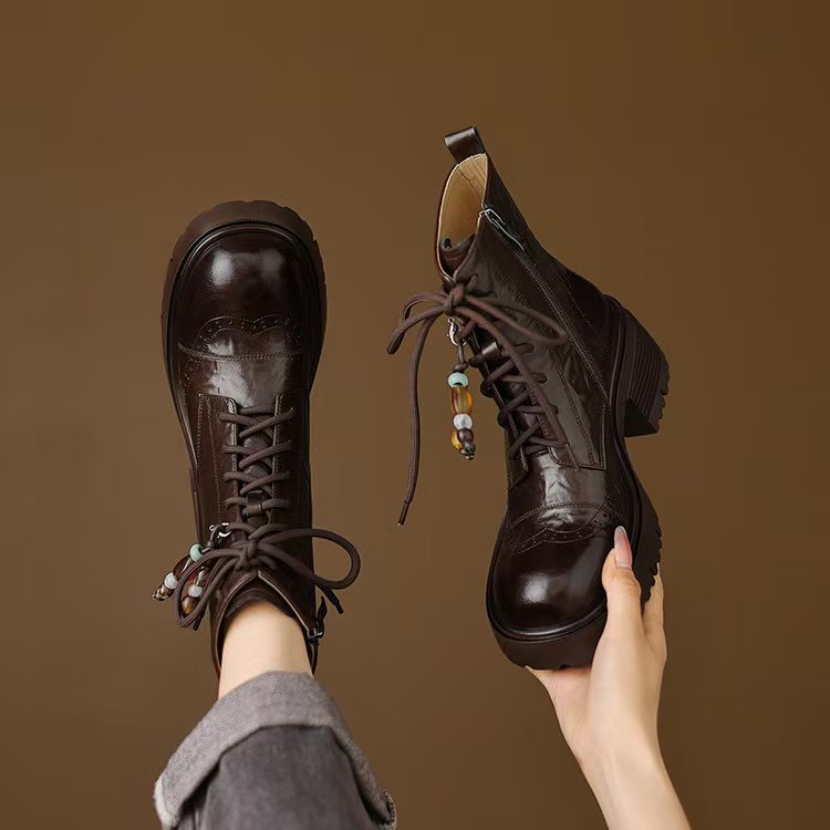 系带筒靴马丁靴圆头高跟修面皮秋冬胶粘民族风6642