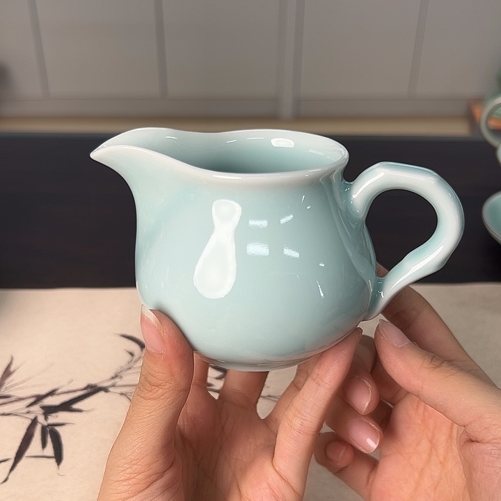 龙泉云间青瓷小米茶器