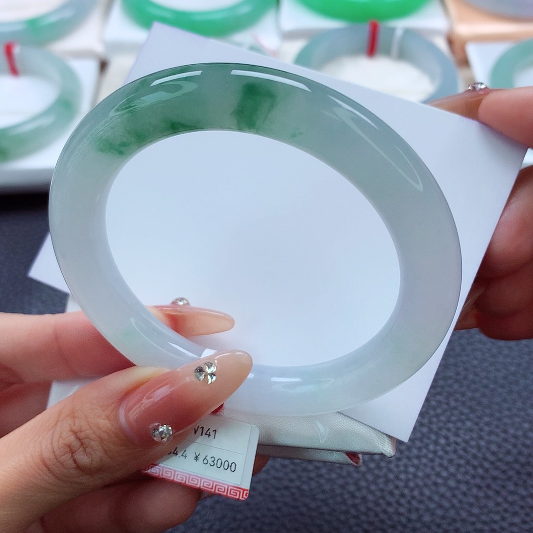 翡翠手镯未镶嵌54.55.56