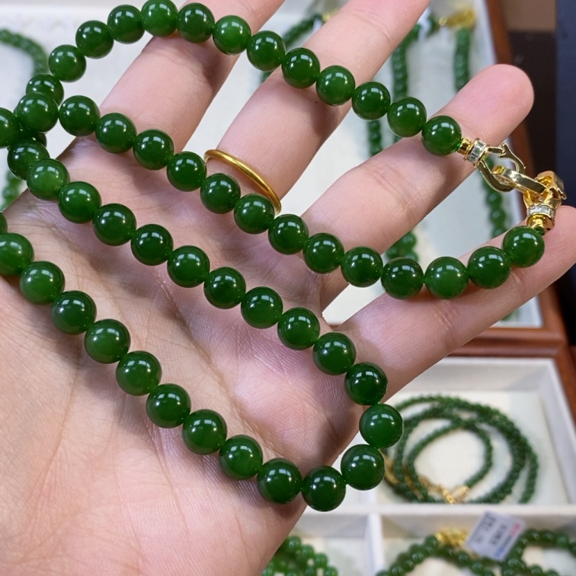 【闪购商品】和田玉（碧玉）颈饰未镶嵌