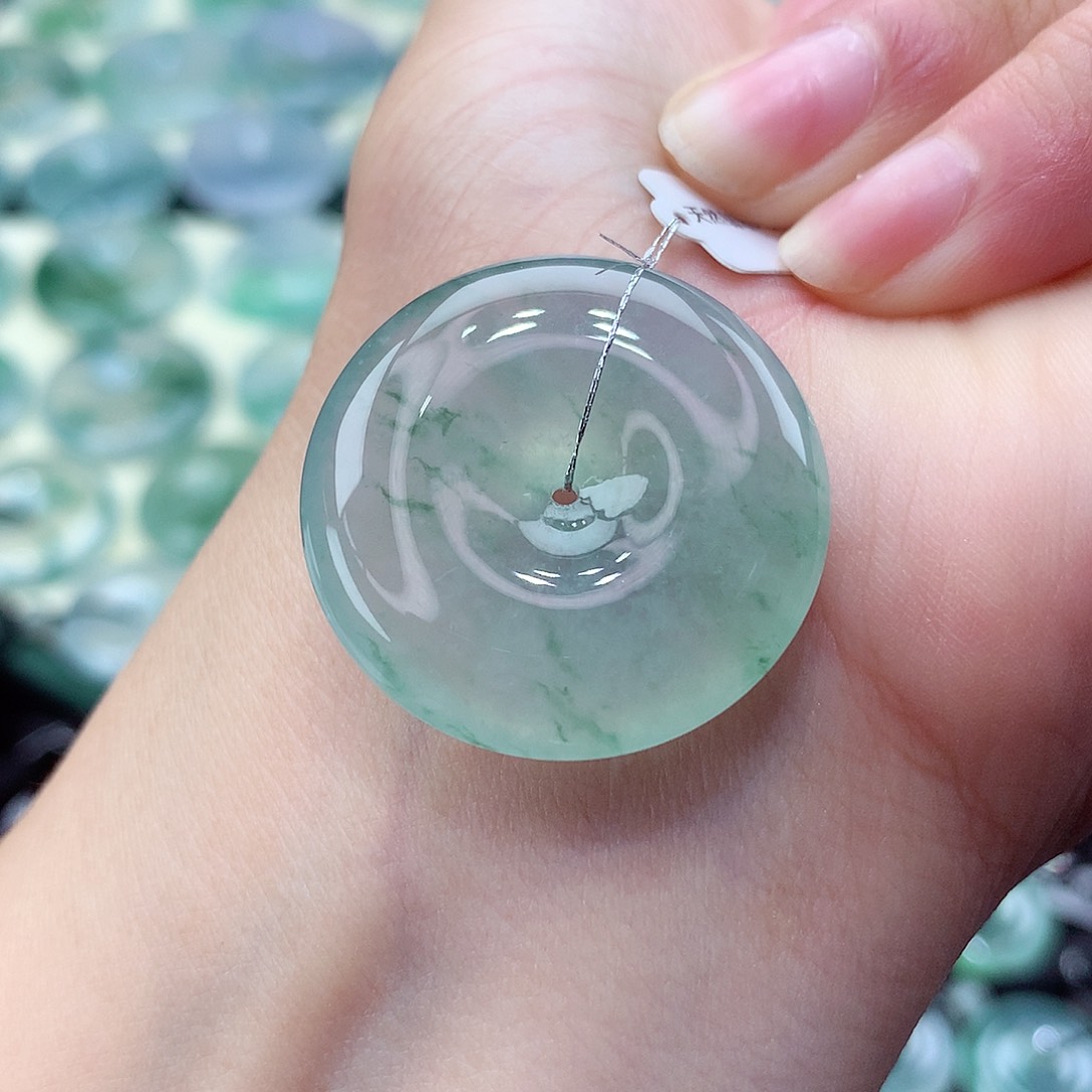 翡翠未镶嵌颈饰编号18尺寸29.1-6.9