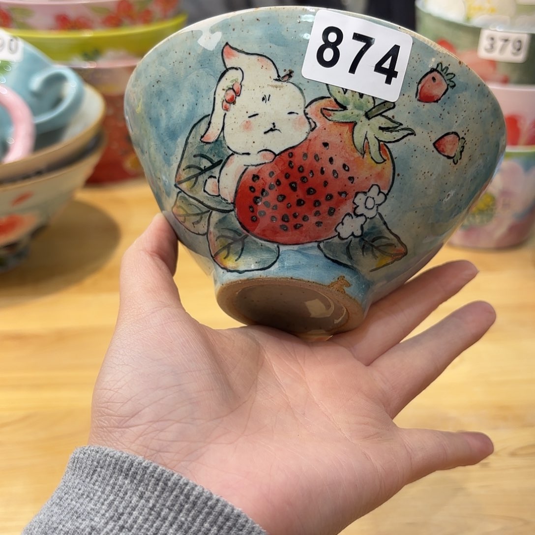 瓷片兔兔个大头也